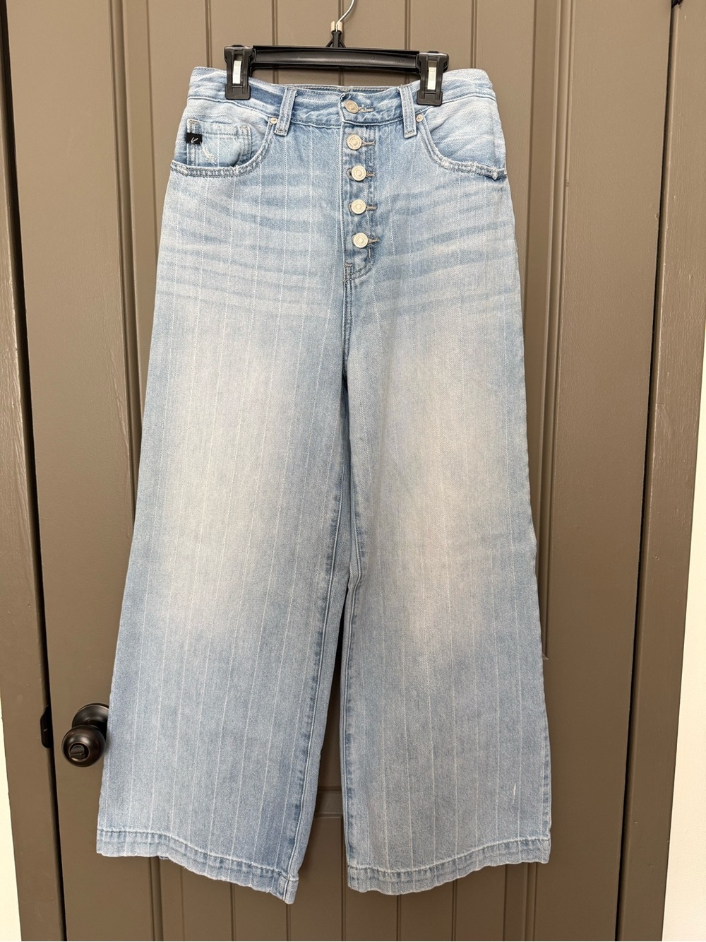 Kancan Light Wash Wide Leg Button-Fly Women's Jeans -